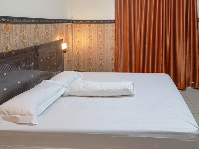 Bedroom 5, Homestay Singgasana Mitra RedDoorz, Bitung