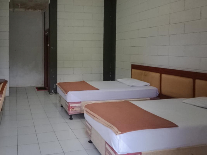 Bedroom 5, Kampung Resort Pertiwi RedPartner, Bogor
