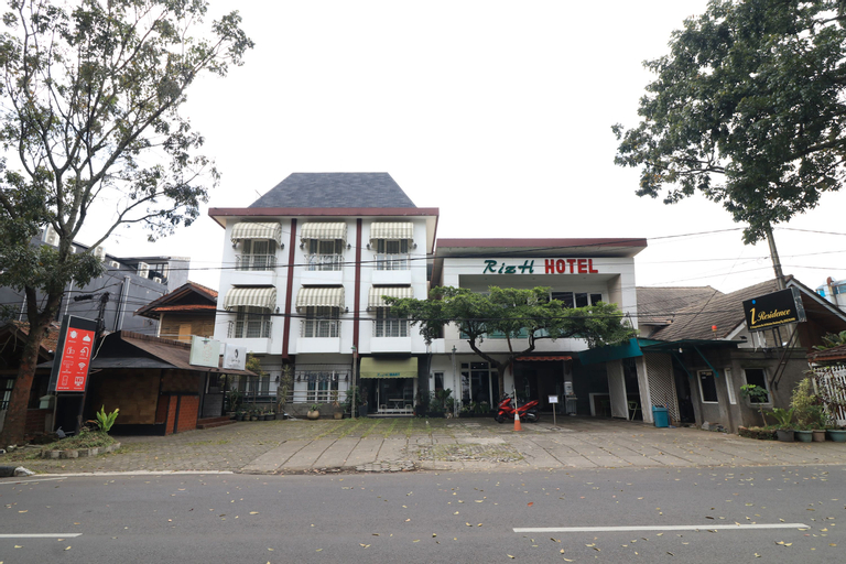 Exterior & Views 1, Rizh Hotel Bandung, Bandung