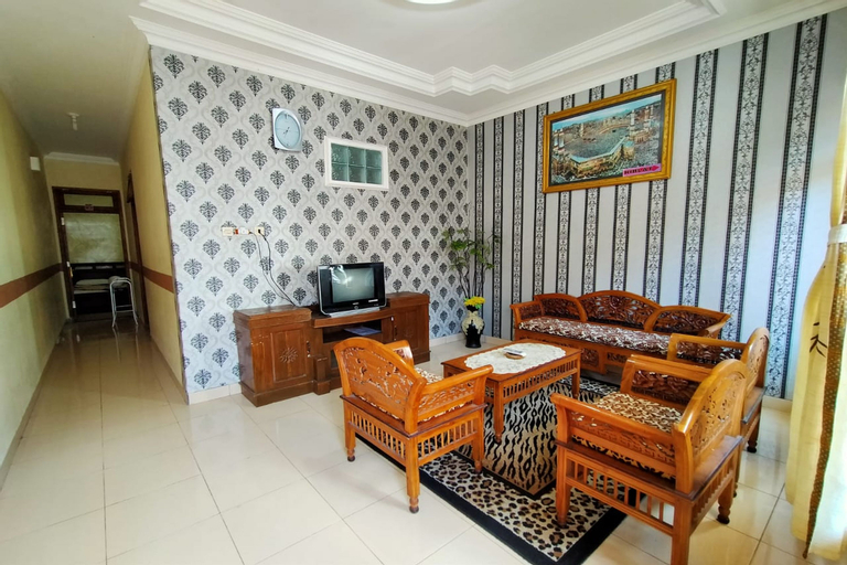 Villa Neza Sarangan, Magetan