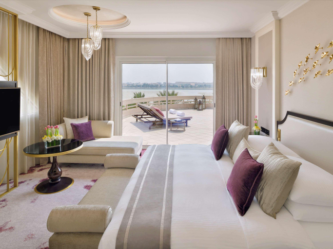 Bedroom 4, Mövenpick Bahrain, Muharraq