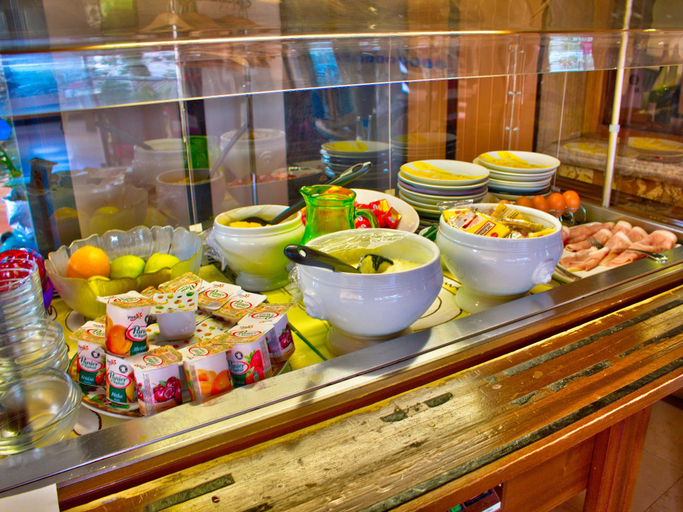Food & Drinks 5, Logis Chalet Du Mont Roland, Jura