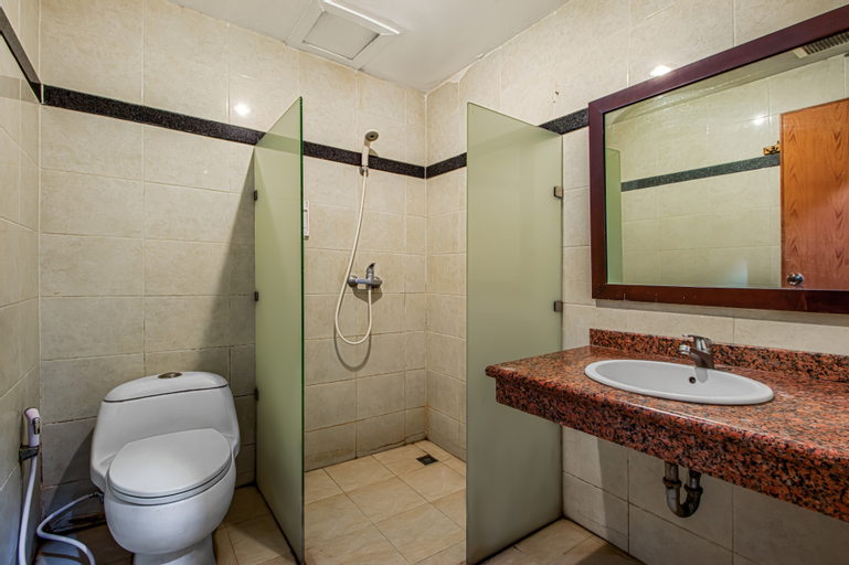 Bedroom 5, Plaza 68 Residence, South Jakarta