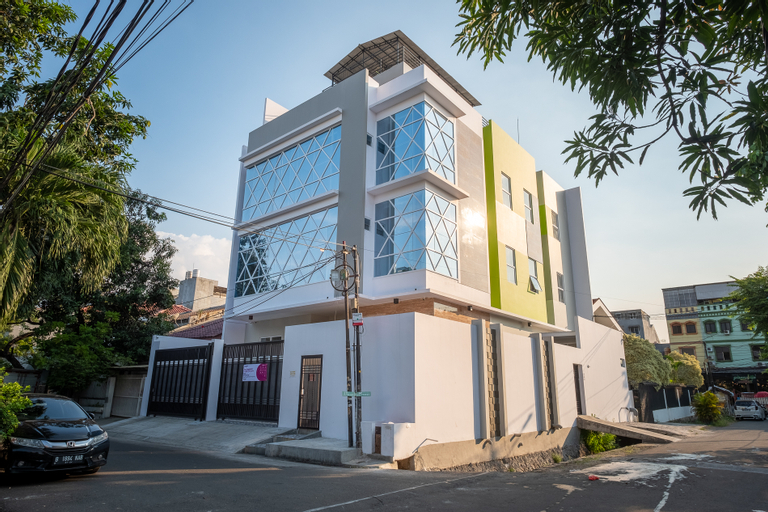 Singgahsini Tanjung Duren (tutup sementara), Jakarta Barat