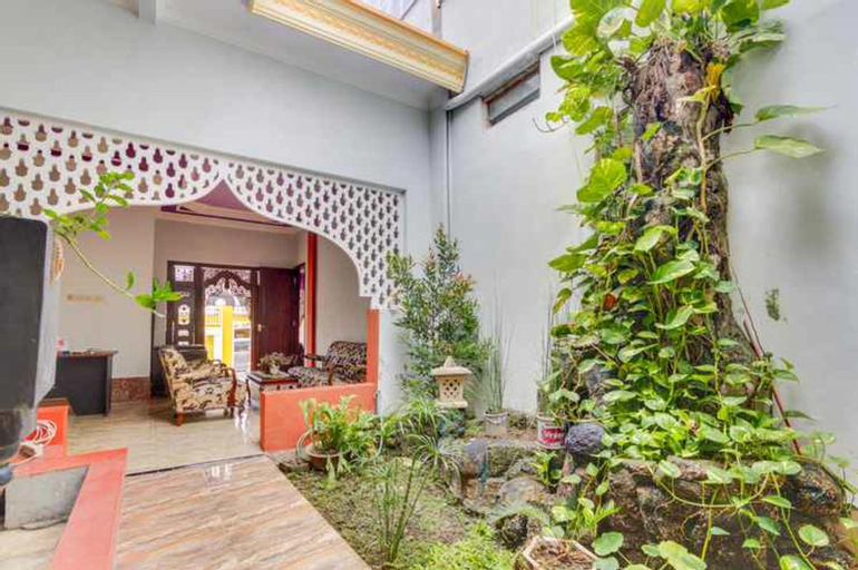 KoolKost Syariah near Universitas Merdeka Madiun (Minimum Stay 6 Nights), Madiun