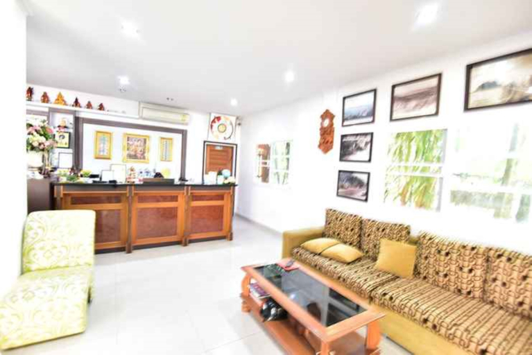 Public Area 4, Ampan Resort & Apartment, Bang Lamung