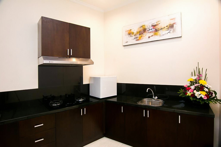 Dining Room 12