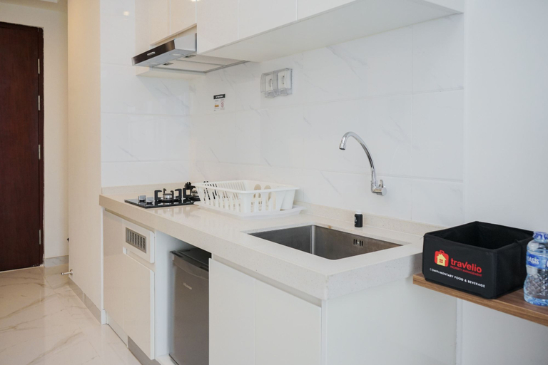 Others 4, Nice and Cozy Studio at Sky House BSD Apartment By Travelio, Tangerang Selatan