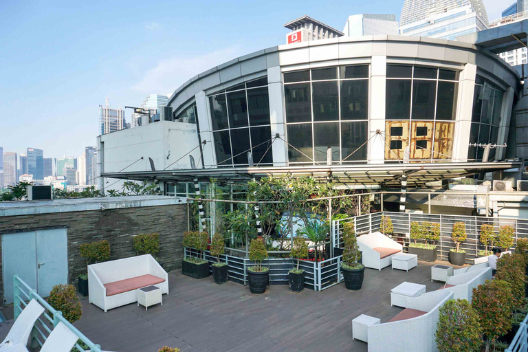 Exterior & Views 2, High Floor and Strategic 3BR Apartment at FX Residence By Travelio, Central Jakarta