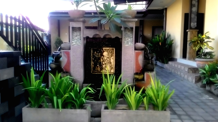 Public Area 6