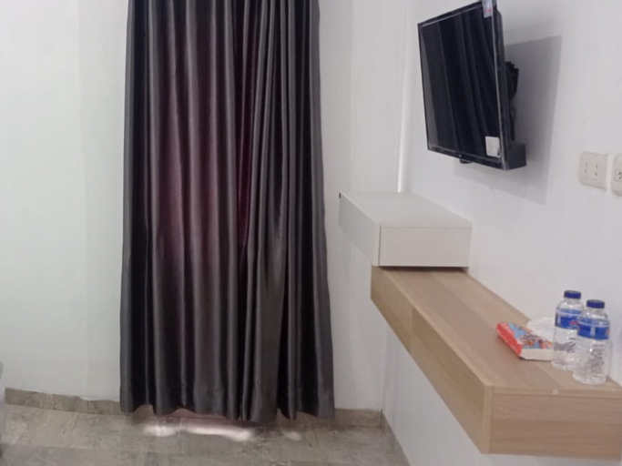 RedDoorz near Tugu Coklat Pesawaran Lampung, لامبونج