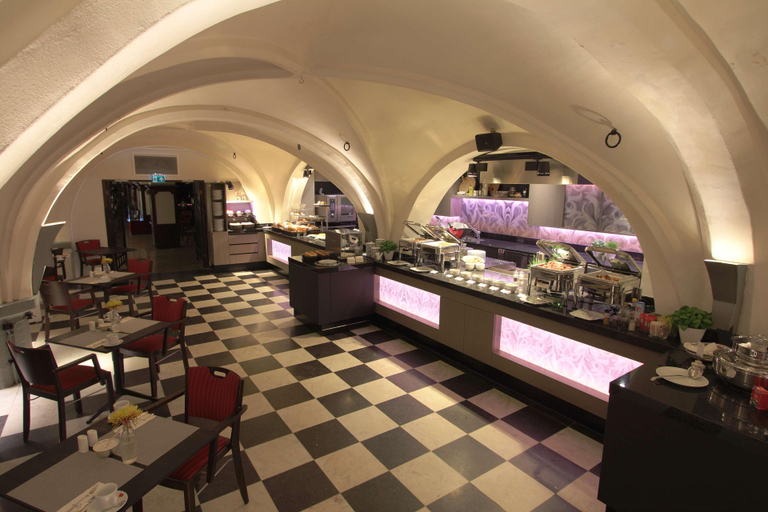 Public Area, Golden Tulip Hotel Central, 's-Hertogenbosch