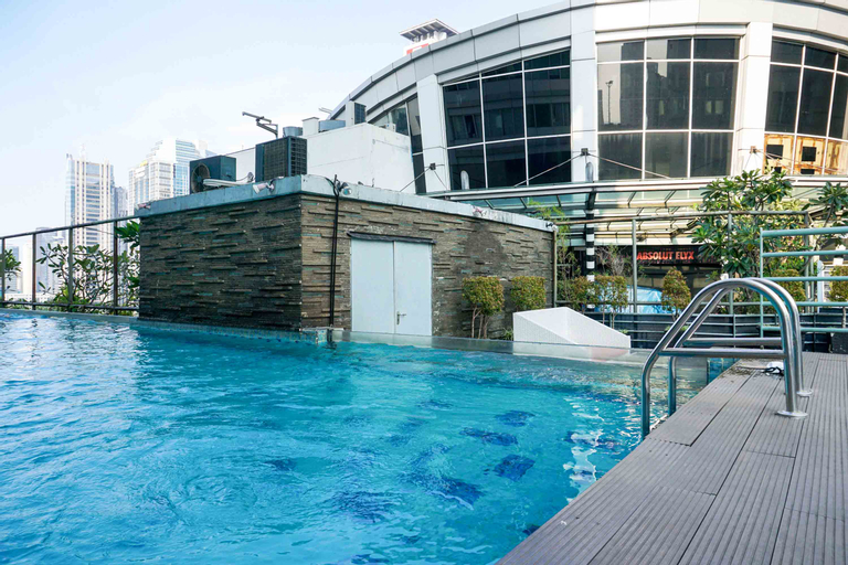 Sport & Beauty, High Floor and Strategic 3BR Apartment at FX Residence By Travelio, Central Jakarta