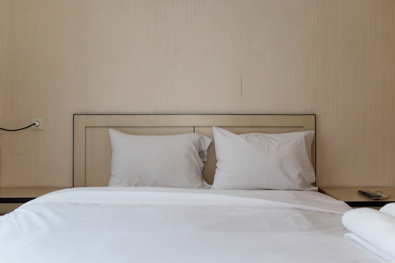 Bedroom 4, High Floor and Strategic 3BR Apartment at FX Residence By Travelio, Central Jakarta