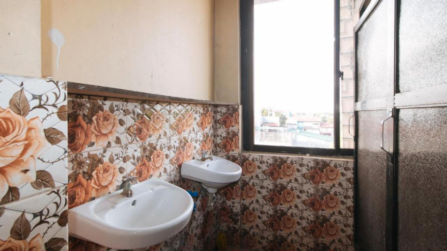 Bathroom 3