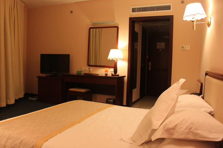 Bedroom 2, Beijing Commercial Business Hotel, Beijing