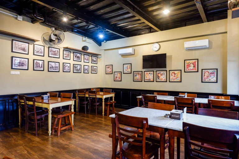 Food & Drinks 4, Sans Hotel Empress Simpang Lima, Semarang