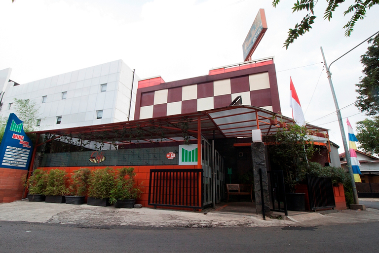 Mine Home Hotel Cihampelas, Bandung