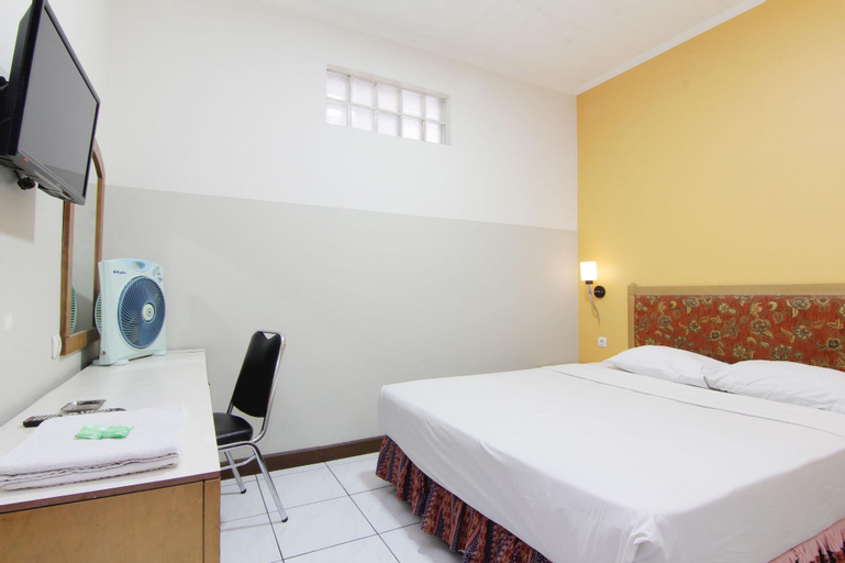 Bedroom 30