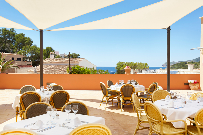 Food & Drinks 4, Universal Aparthotel Don Camilo, Baleares