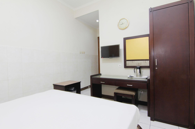 Bedroom 25