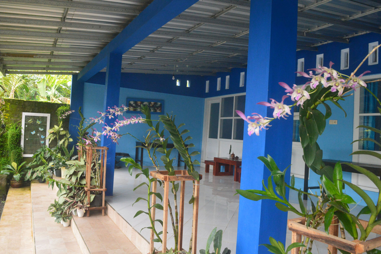 Exterior & Views 1, De Sidomulyo Homestay, Jember