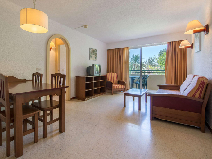 Others 4, BelleVue Club, Baleares