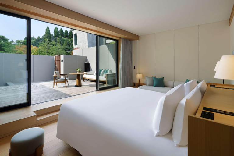 Bedroom 3, ROKU KYOTO, LXR Hotels & Resorts, Kyoto