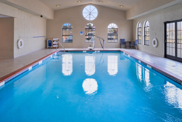 Sport & Beauty, Spark by Hilton North Little Rock, Pulaski