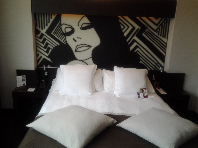 Bedroom 19