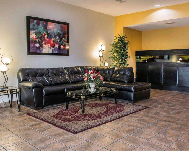 Public Area 2, Quality Inn Durand, Shiawassee