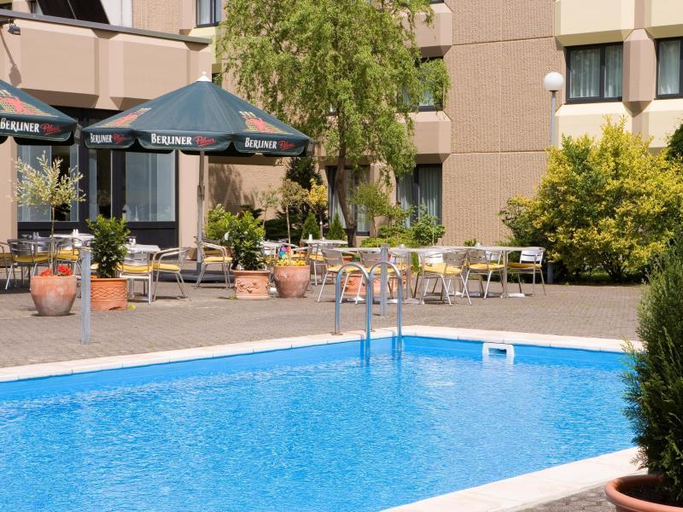 Sport & Beauty 2, Mercure Airport Hotel Berlin Tegel, Berlin