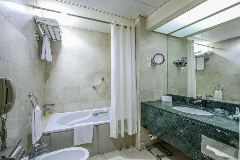 Bedroom 5, Millennium Downtown, Abu Dhabi City