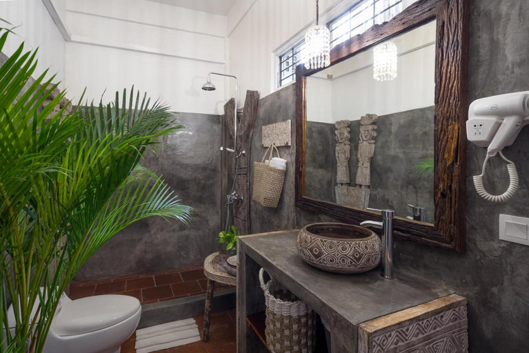 Bathroom 5, Smiling Cactus Villas Complex, Badung