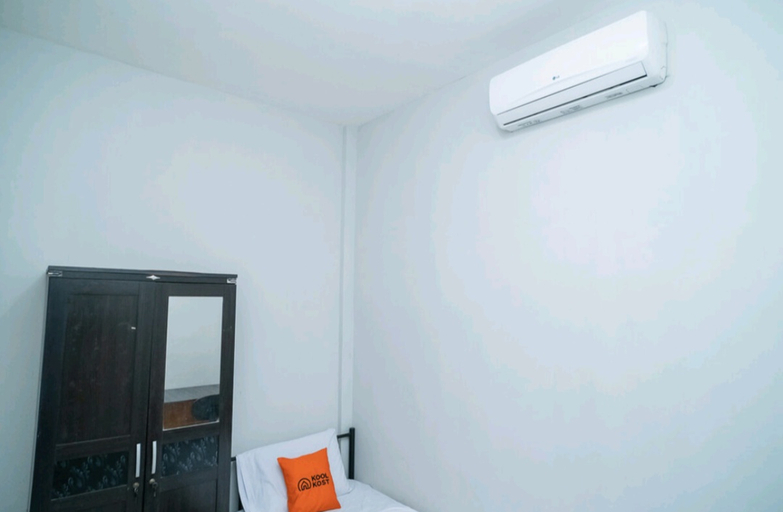 Bedroom 2, Koolkost @ jalan Sadang Serang ( minimum Stay 30 Night ), Bandung