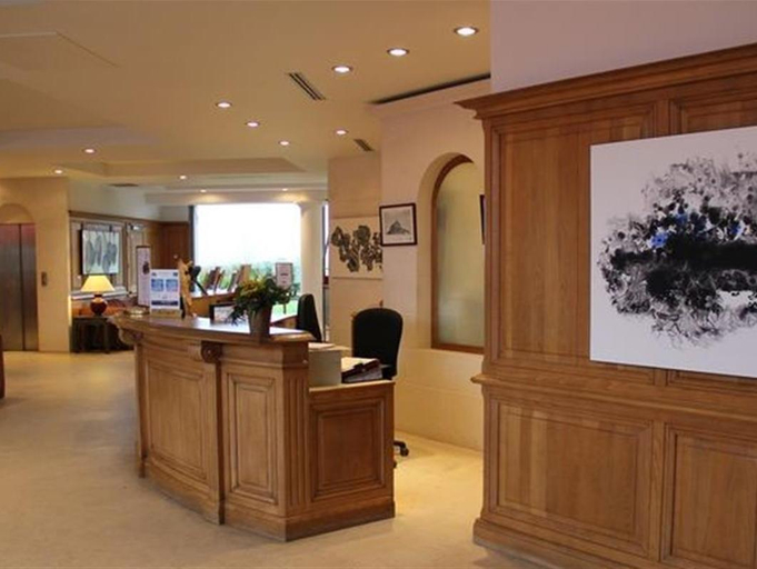 Public Area 4, Relais Saint Michel, Manche