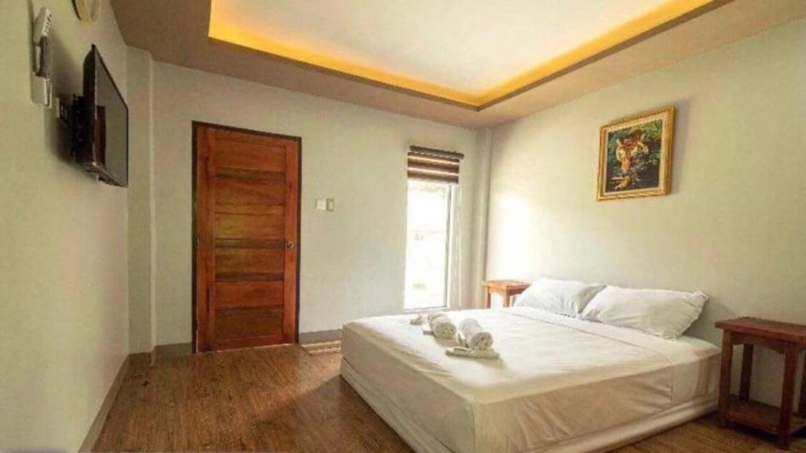Bedroom 3, RedDoorz @ Afamosa Villas Resort Ilocos Sur, San Juan