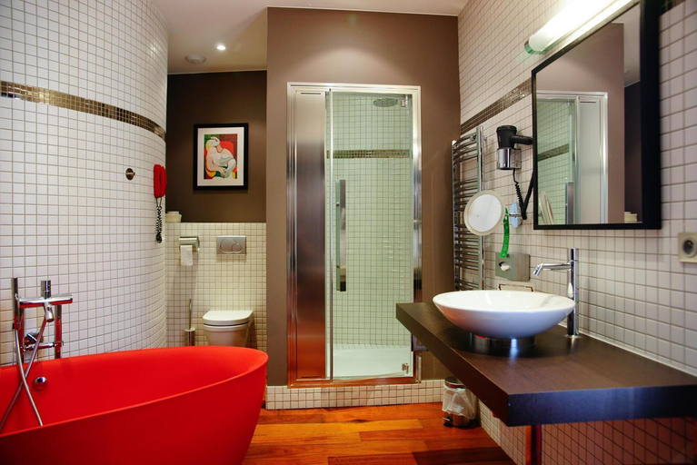 Bathroom, Hotel Saint Christophe Aix en Provence - City Center, Bouches-du-Rhône