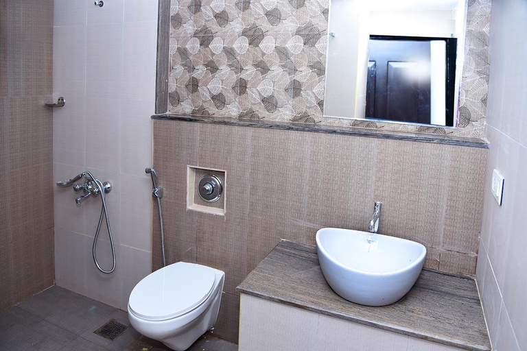 Bathroom 3, M3 Homes, Idukki