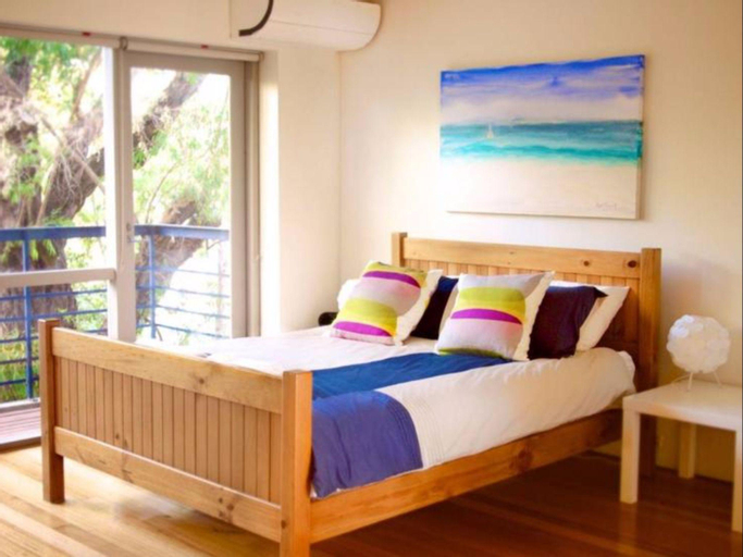 Exterior & Views, Cottesloe Studio 105, Cottesloe