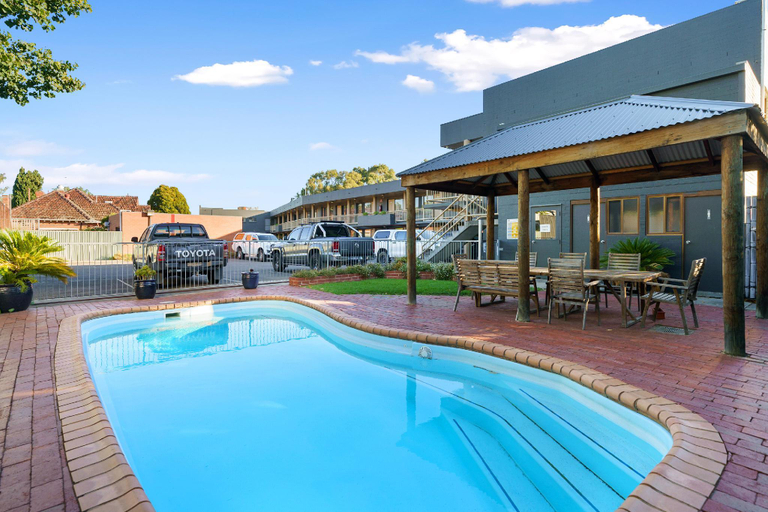 Sport & Beauty 4, City Reach Motel, Wangaratta - Central