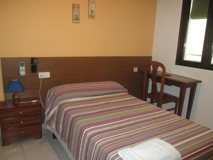 Others 5, Hostal Pan America, Madrid