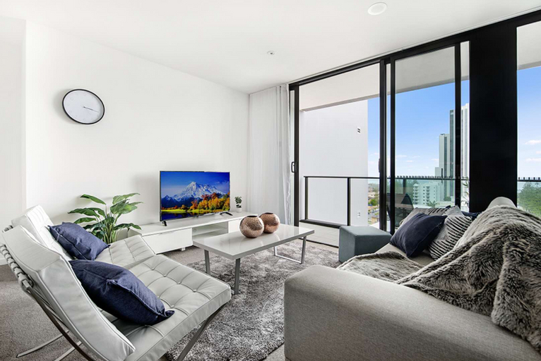 Broadbeach ★2 BR ★Free WiFi★Netflix★Parking★Views, Gold Coast