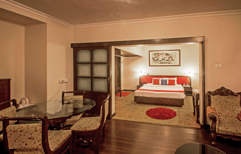 Bedroom 3, Quality Inn Regency Nasik, Nashik