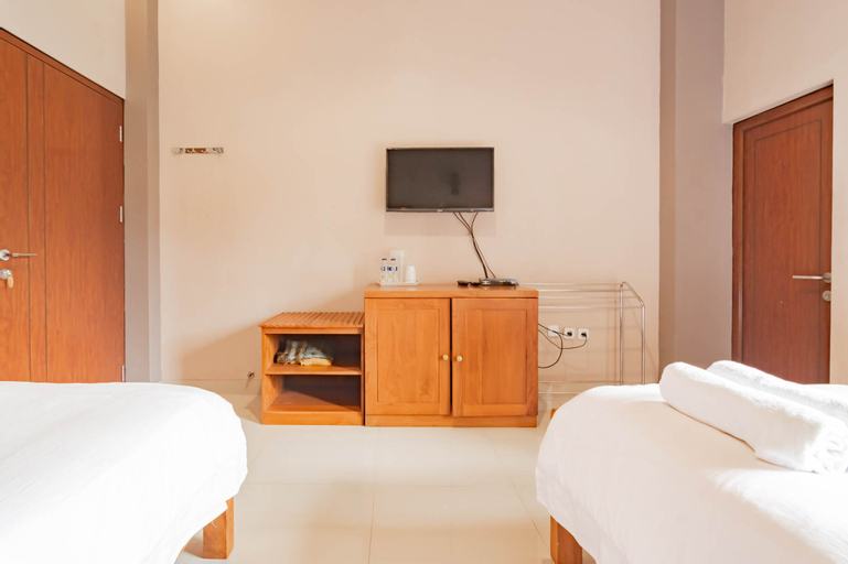 Bedroom 26