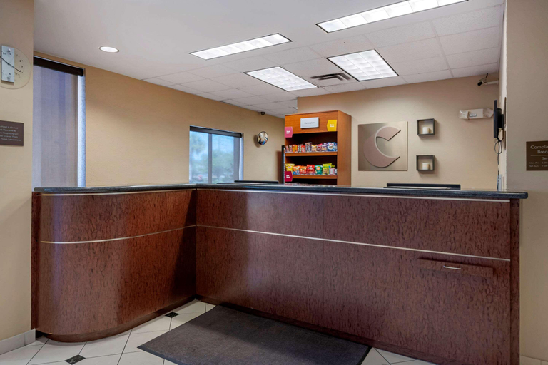 Public Area 2, Comfort Suites West Jacksonville, Duval