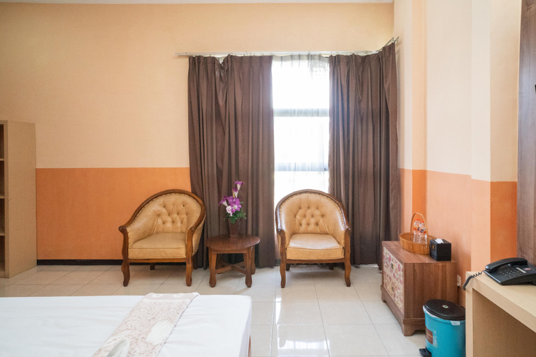 Others 5, Urbanview Hotel de Kopen Malang by RedDoorz, Malang