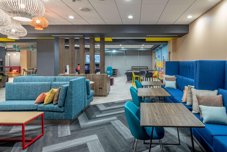 Public Area 3, Tru by Hilton Dallas Downtown Market Center, Dallas