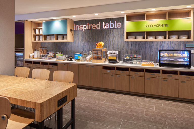 Food & Drinks 5, Home2 Suites by Hilton Fort Lauderdale Downtown, Broward