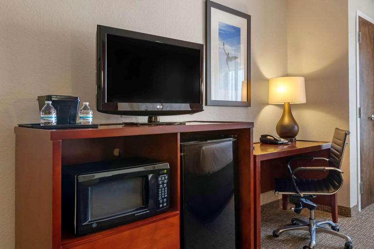 Bedroom 3, Comfort Suites West Jacksonville, Duval